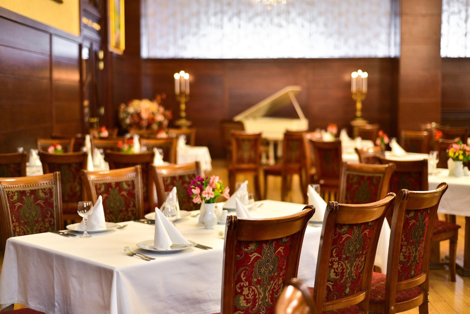 Restaurant METROPOL HOTEL Yerevan