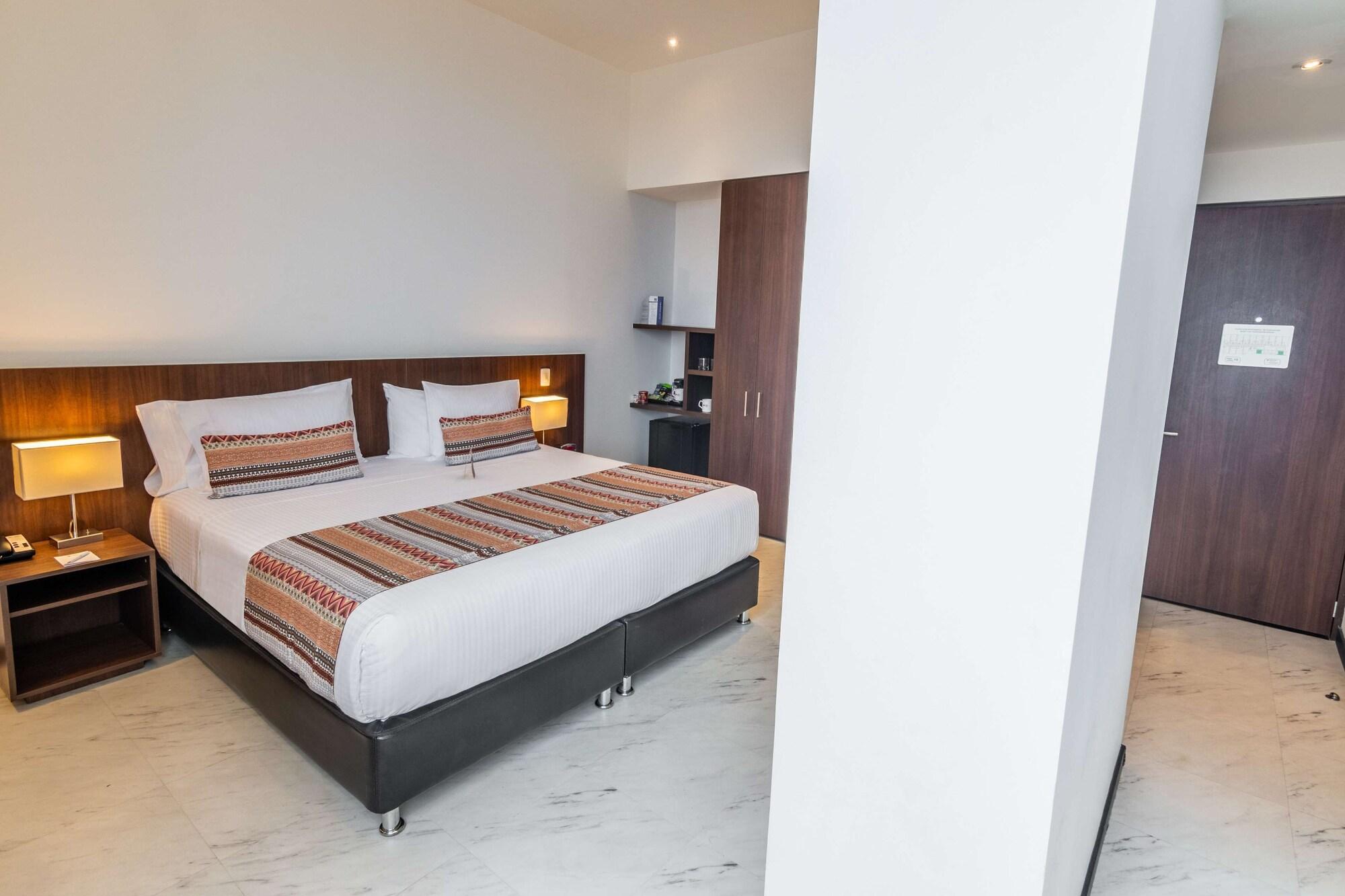 Habitación Best Western Plus Santa Marta Hotel