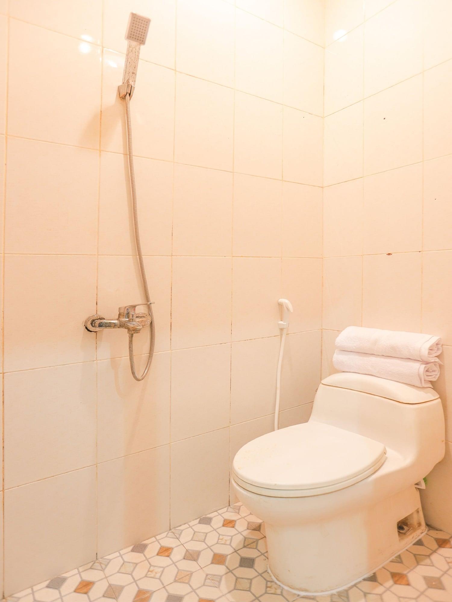 Equipamiento de Habitación OYO 150 Harmoni Residence