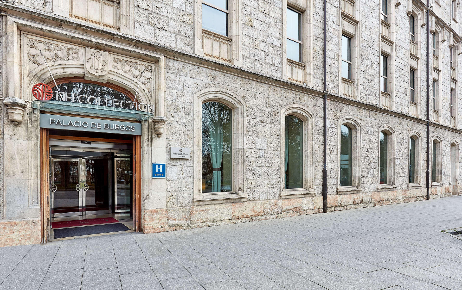 Vista Exterior NH Collection Palacio de Burgos