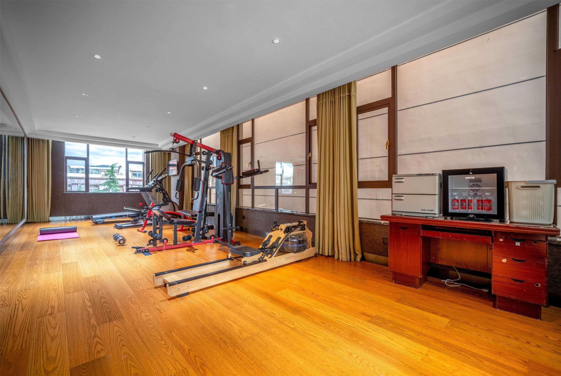 Gimnasio Ramada by Wyndham Diqing
