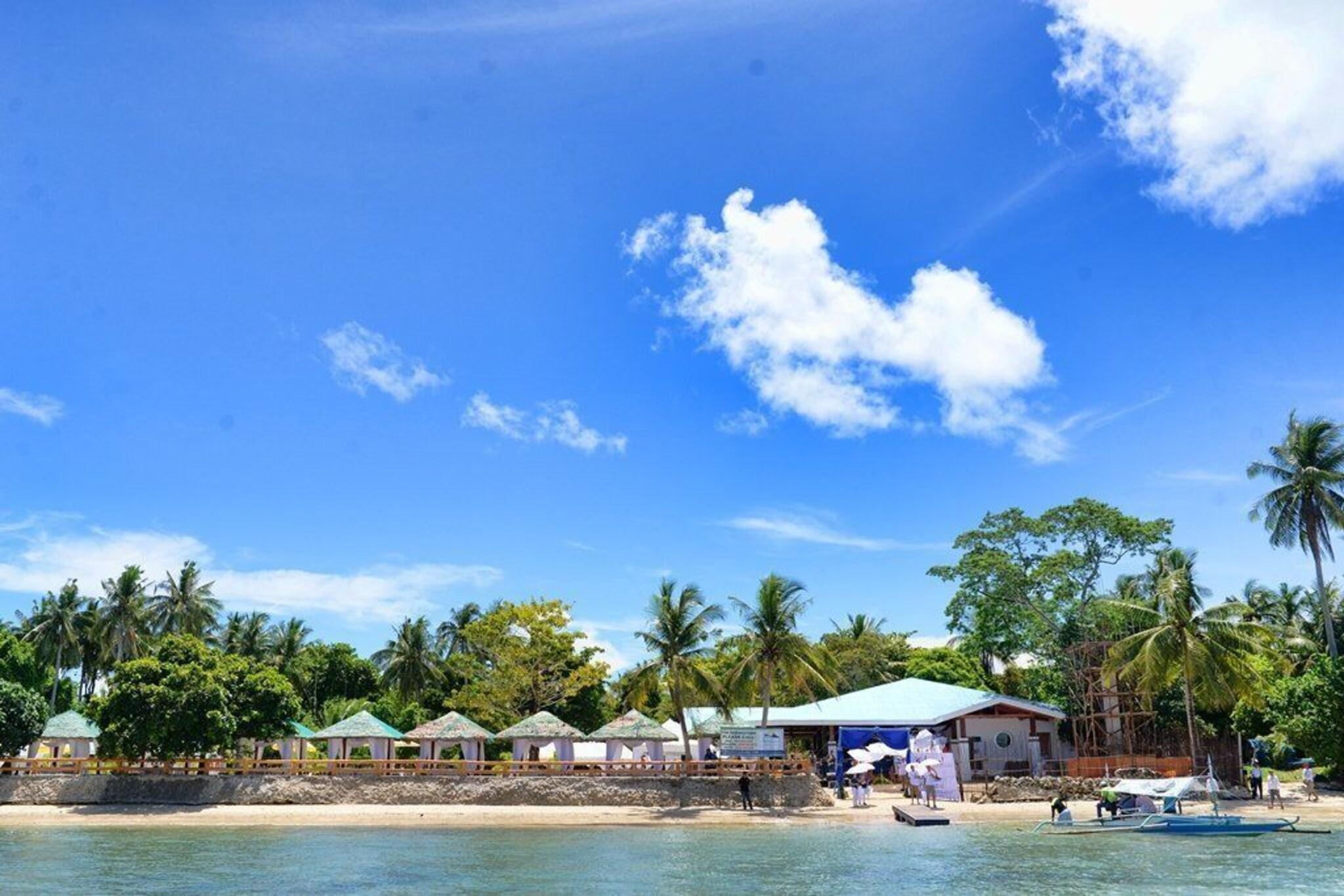 Playa Aquazul  Resort and hotel