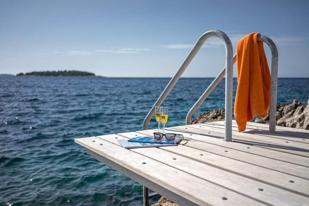 Playa Golden Rays Luxury Villas