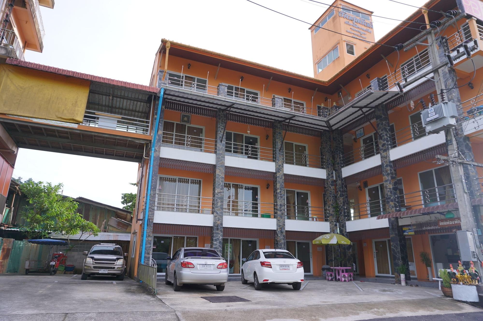 Vista Exterior B and B Hotel