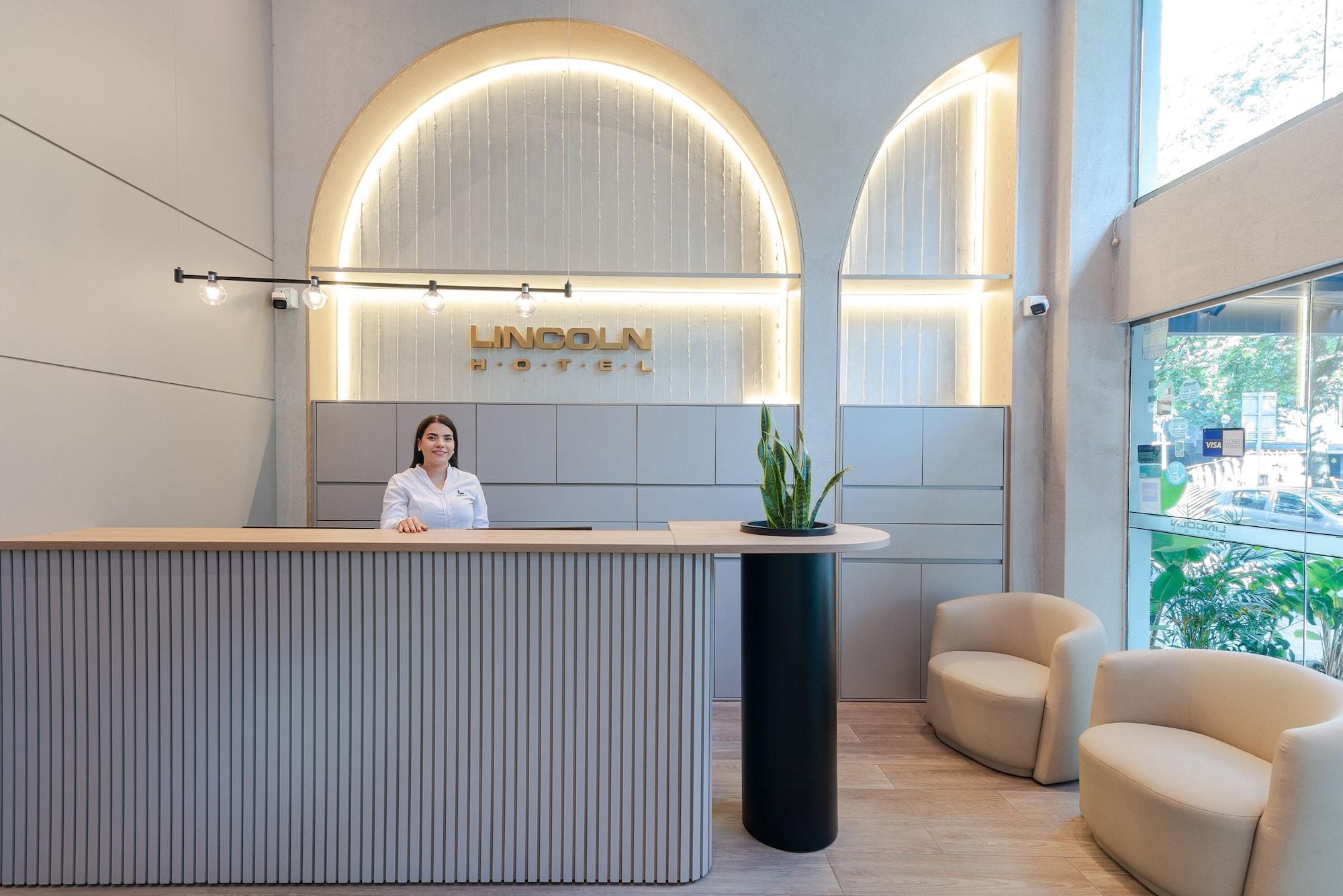 Varios Hotel Lincoln