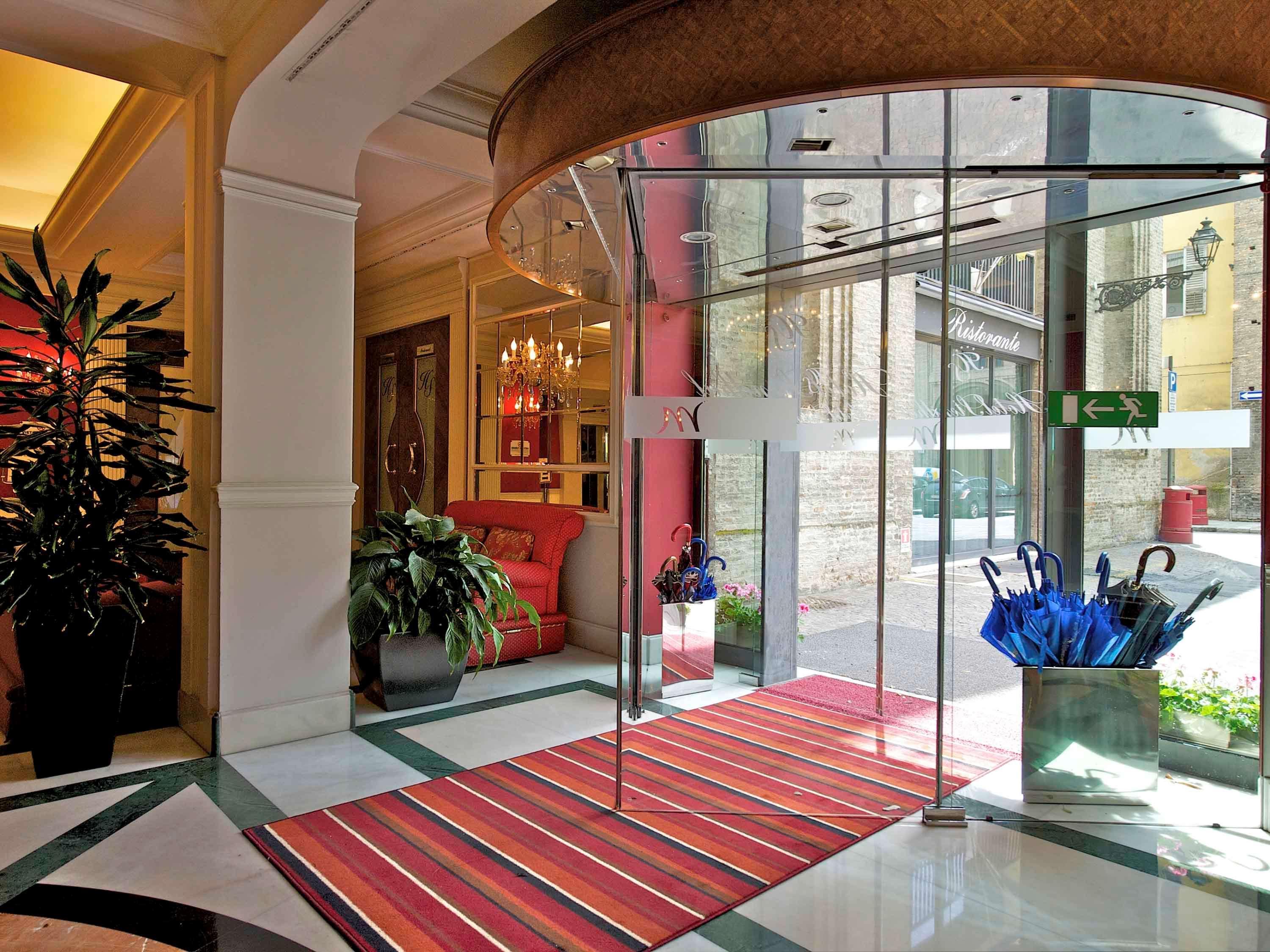 Vista Lobby HOTEL STENDHAL