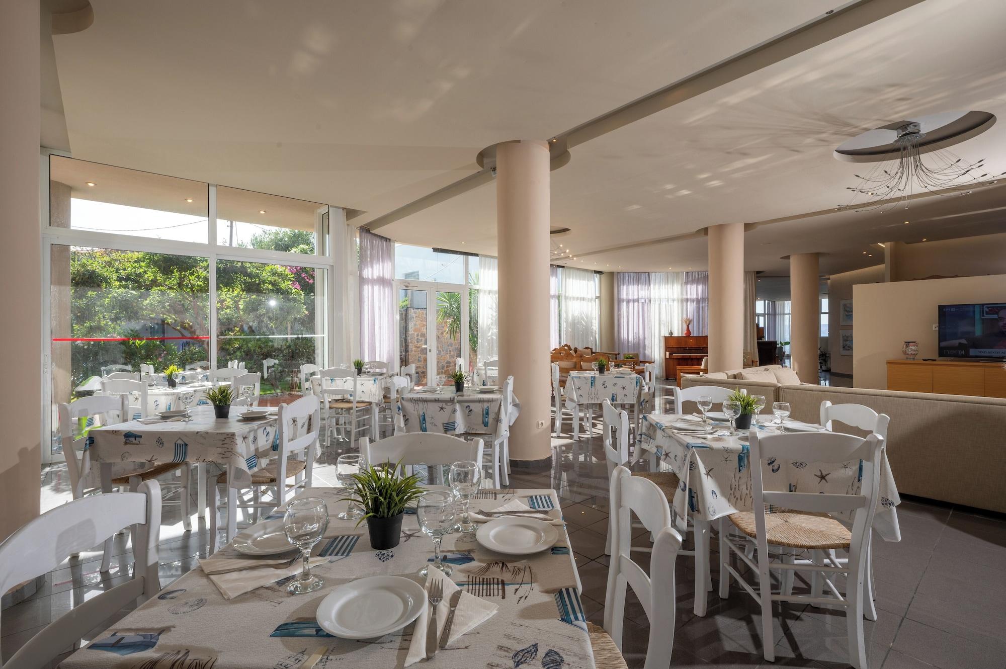 Restaurant Creteco Hotel & Suites