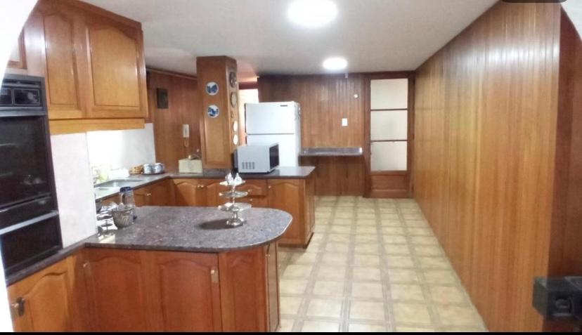 Cocina CASTELEYHOST