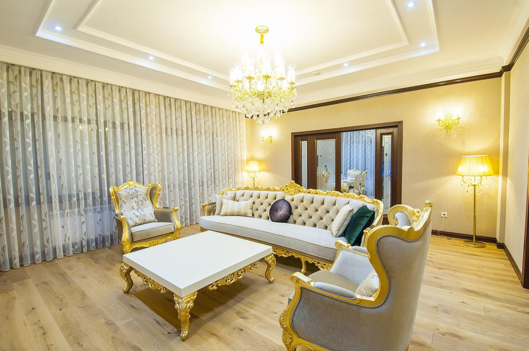 Varios Royal Residence Hotel