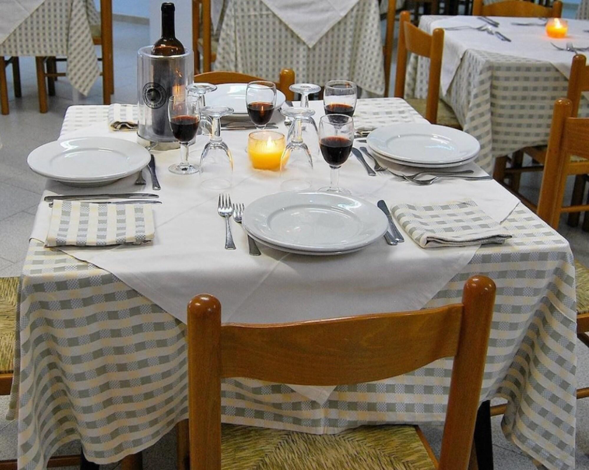 Restaurant Hotel Castelsardo Domus Beach