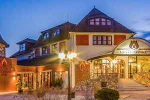 Alojamiento - Hotel Piroska