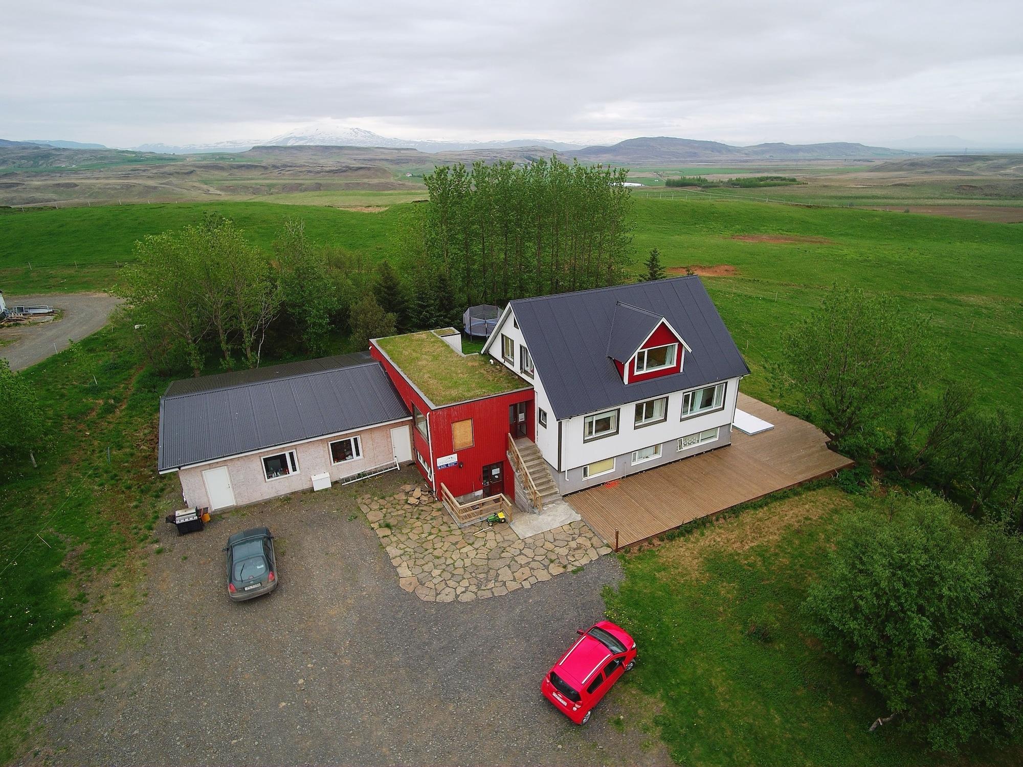 Varios Guesthouse Steinsholt