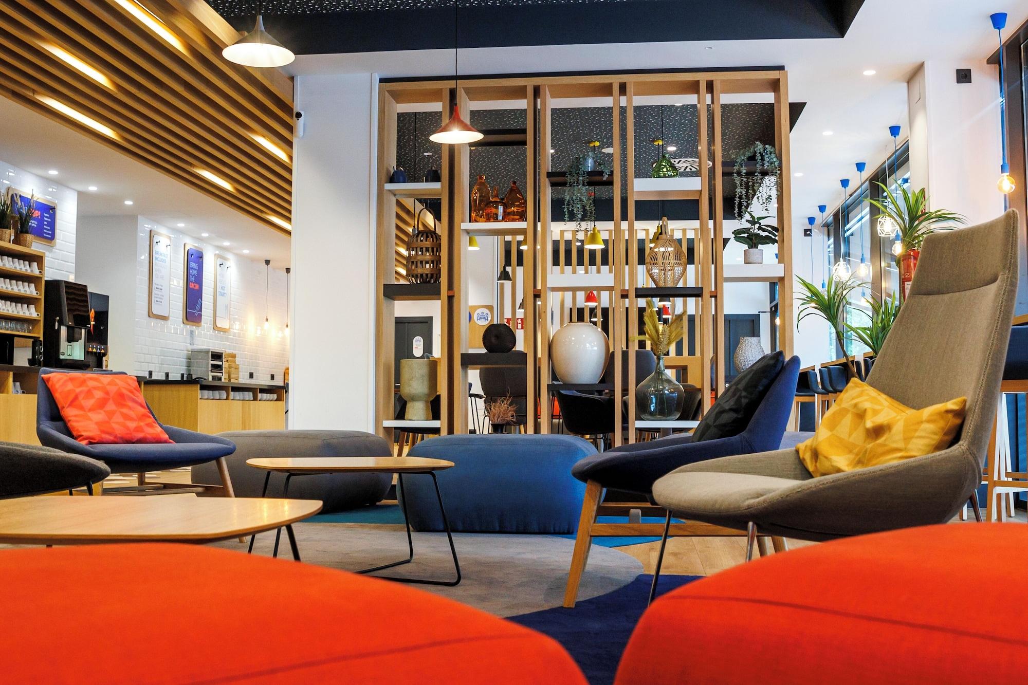Vista Lobby Holiday Inn Express Bilbao by IHG