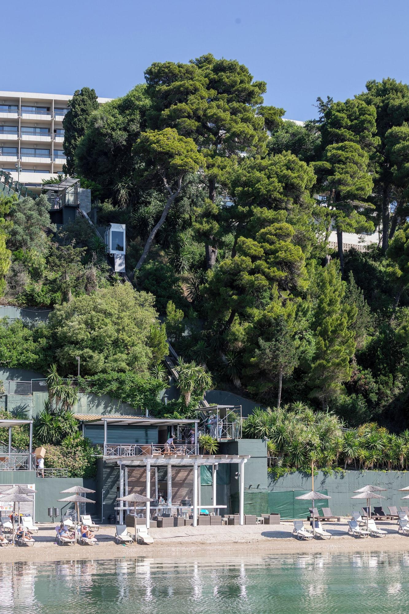 Playa Corfu Holiday Palace Hotel