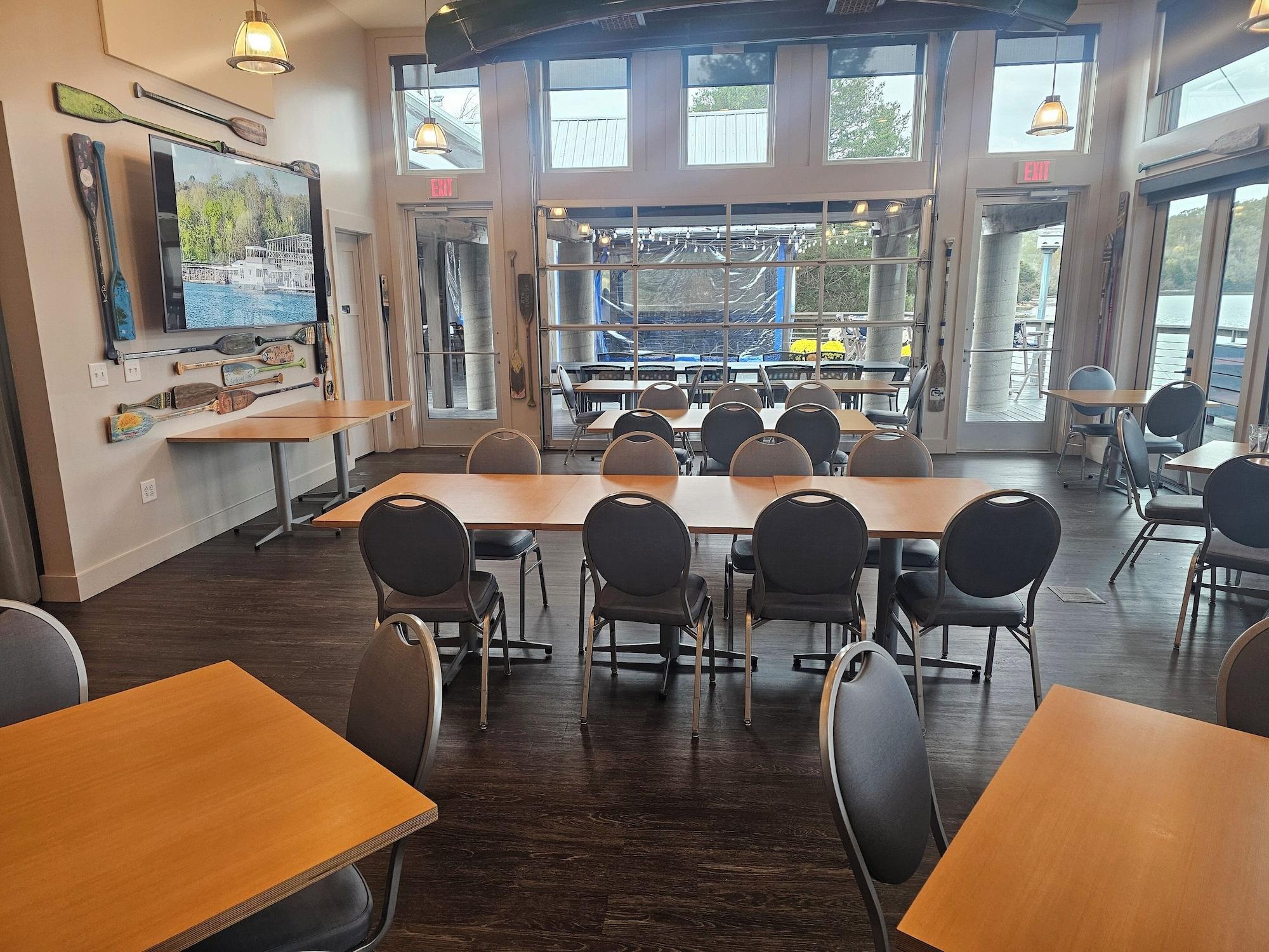 Restaurant Wildwood Resort & Marina