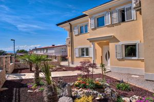 Alquiler Vacacional - Villa in Njivice on the island Krk-swimming pool, BBQ, seaview, garden****