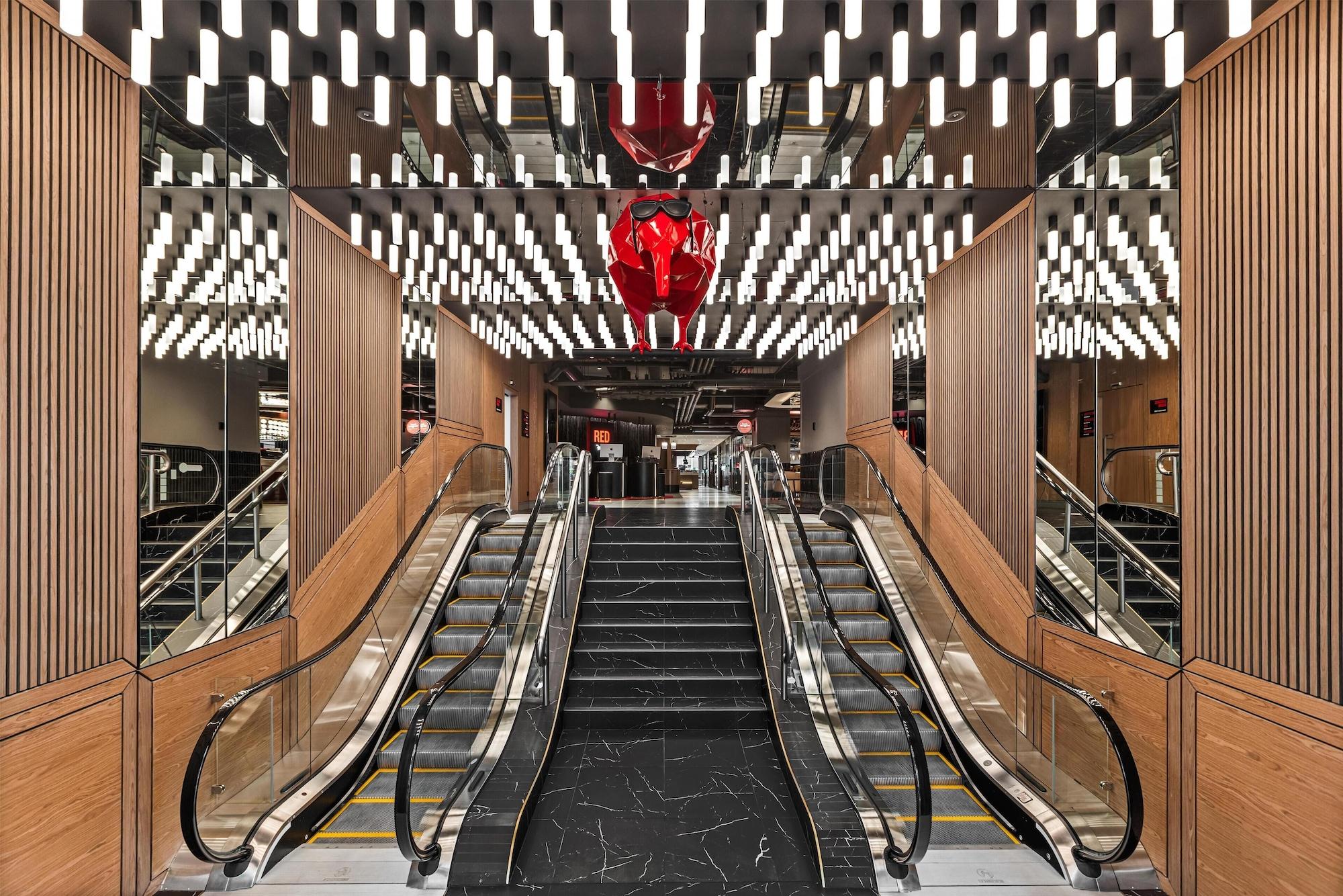 Vista Lobby Radisson RED Auckland