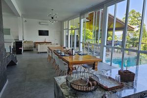 Alquiler Vacacional - Ponta Leste - Beautiful house on the coast of Angra in a gated community with beach