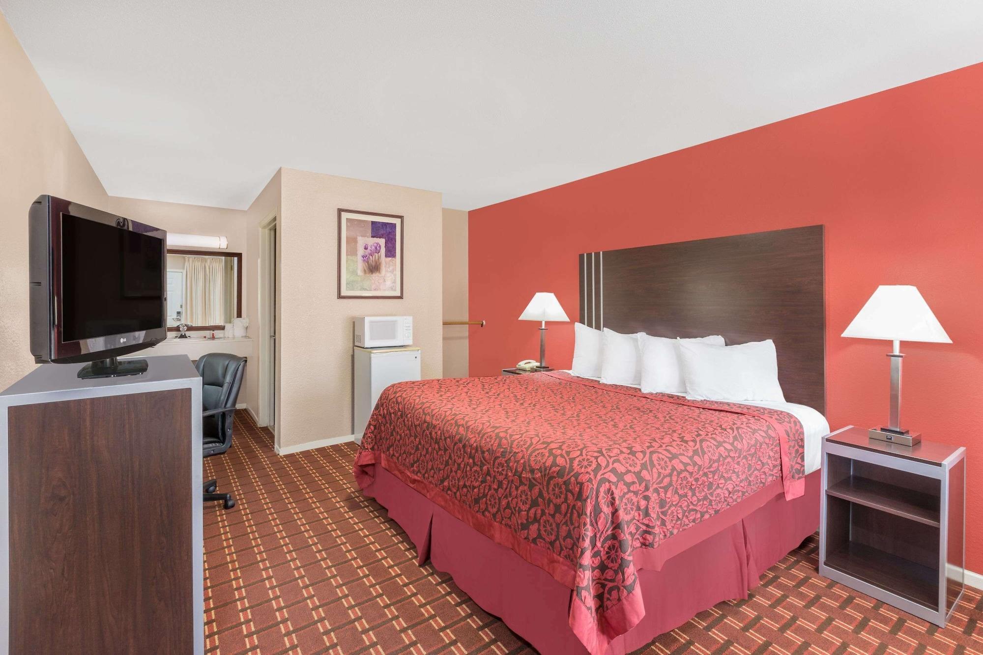 Habitación Days Inn by Wyndham College Station University Drive
