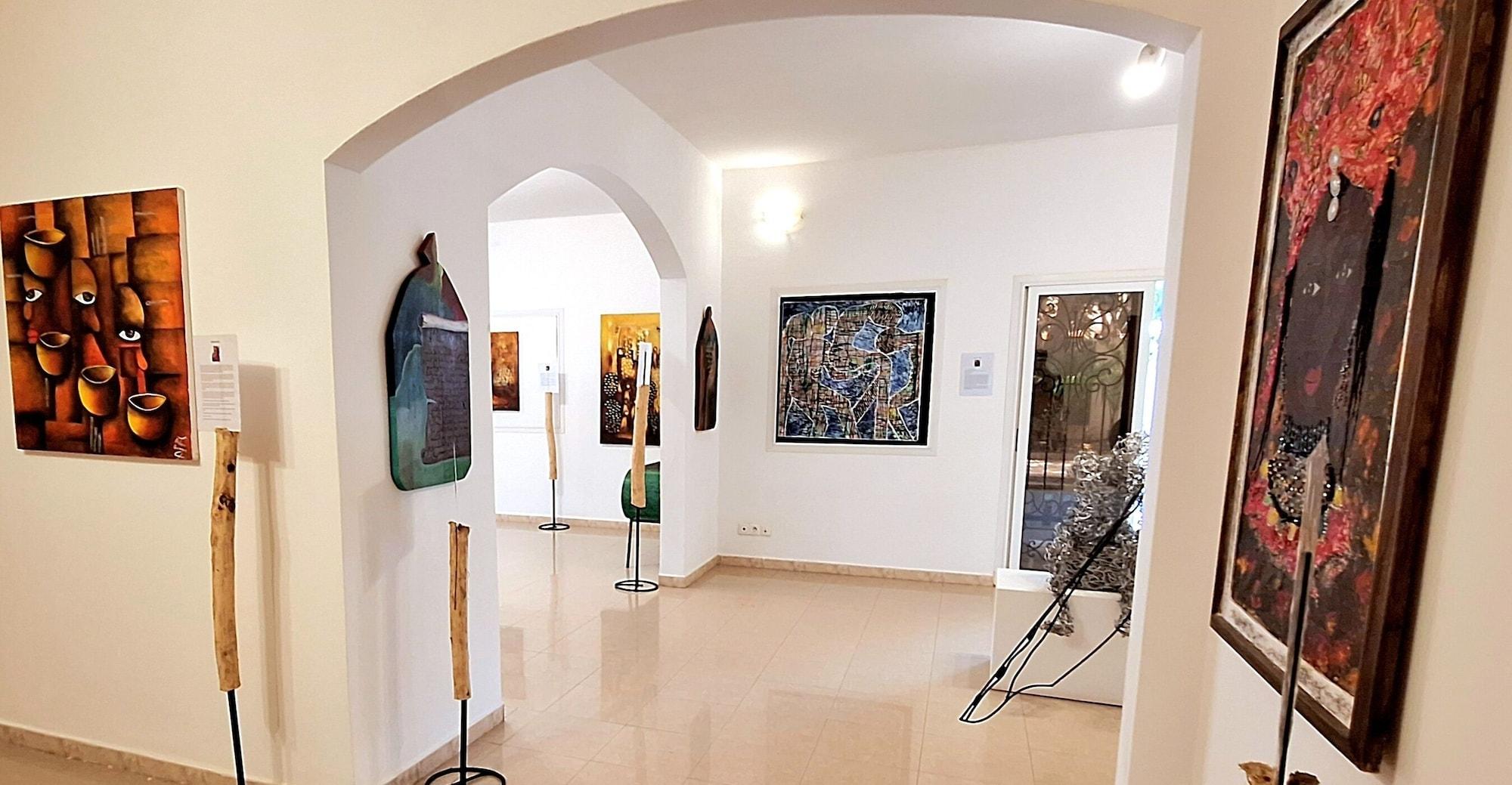 Comodidades del Alojamiento Loman Art House