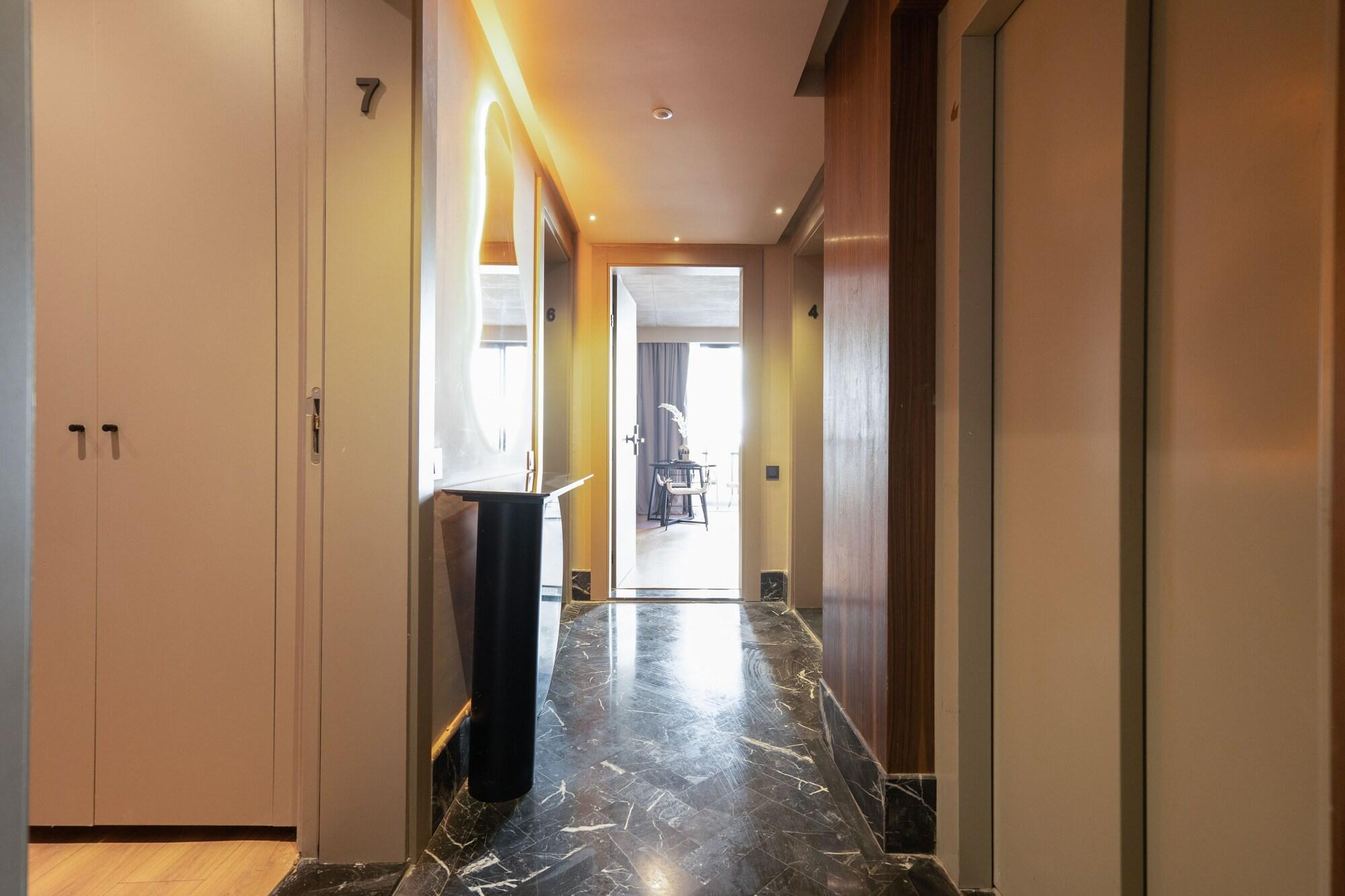 Vista Exterior Twenty Six Luxury Résidence