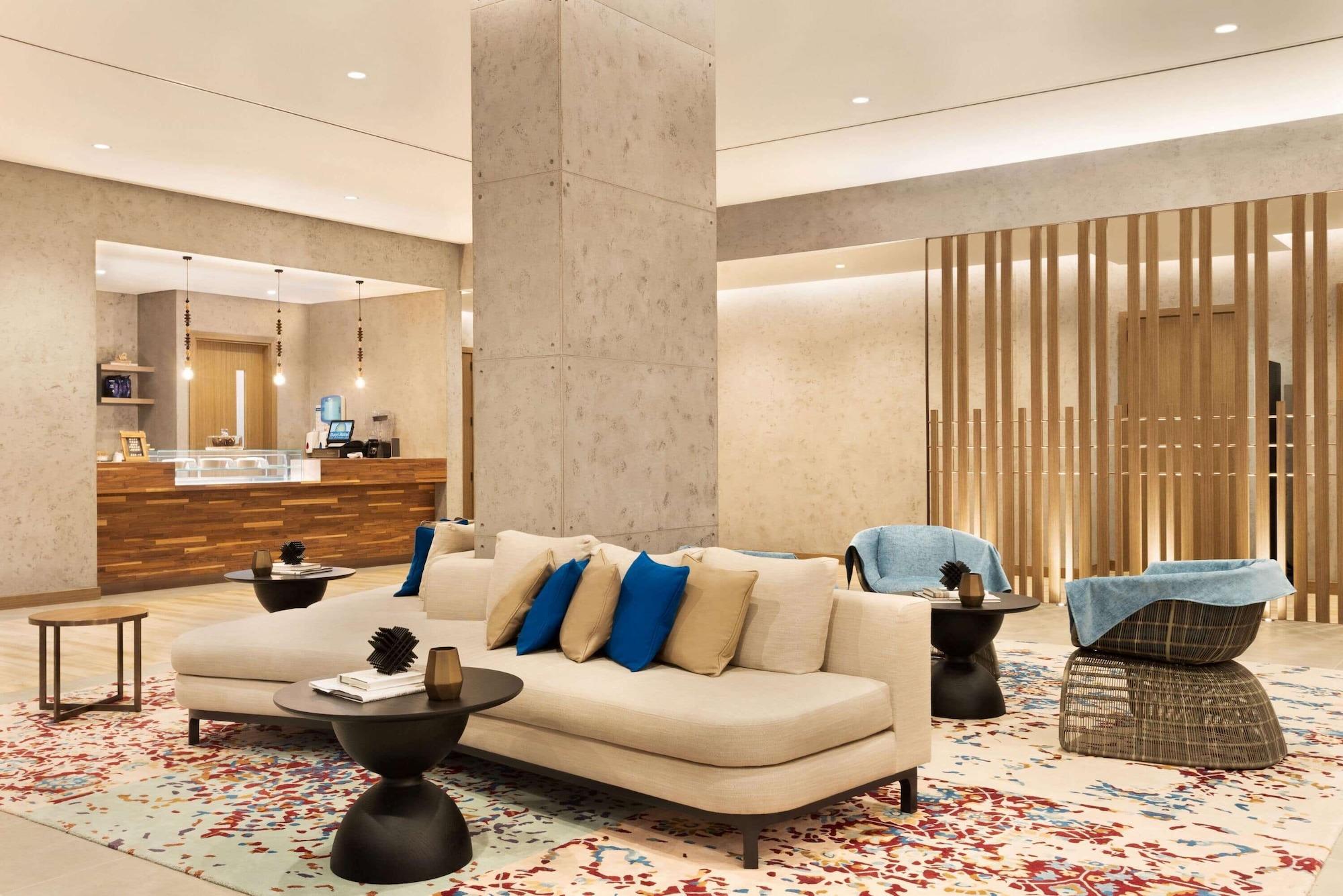 Vista do lobby Days Hotel By Wyndham Dubai Deira