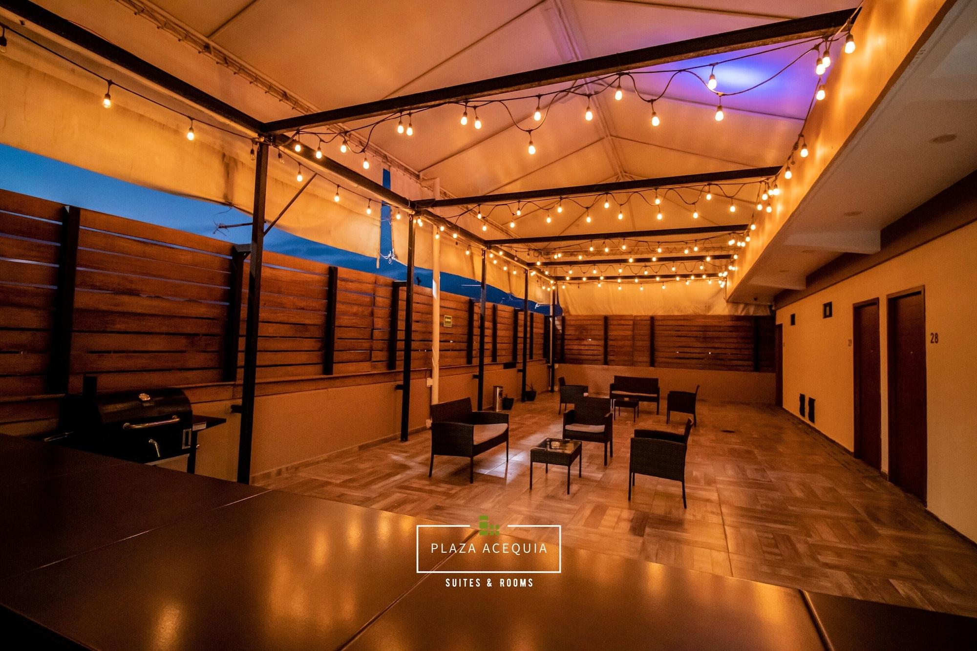 Comodidades del Alojamiento Suites Plaza Acequia