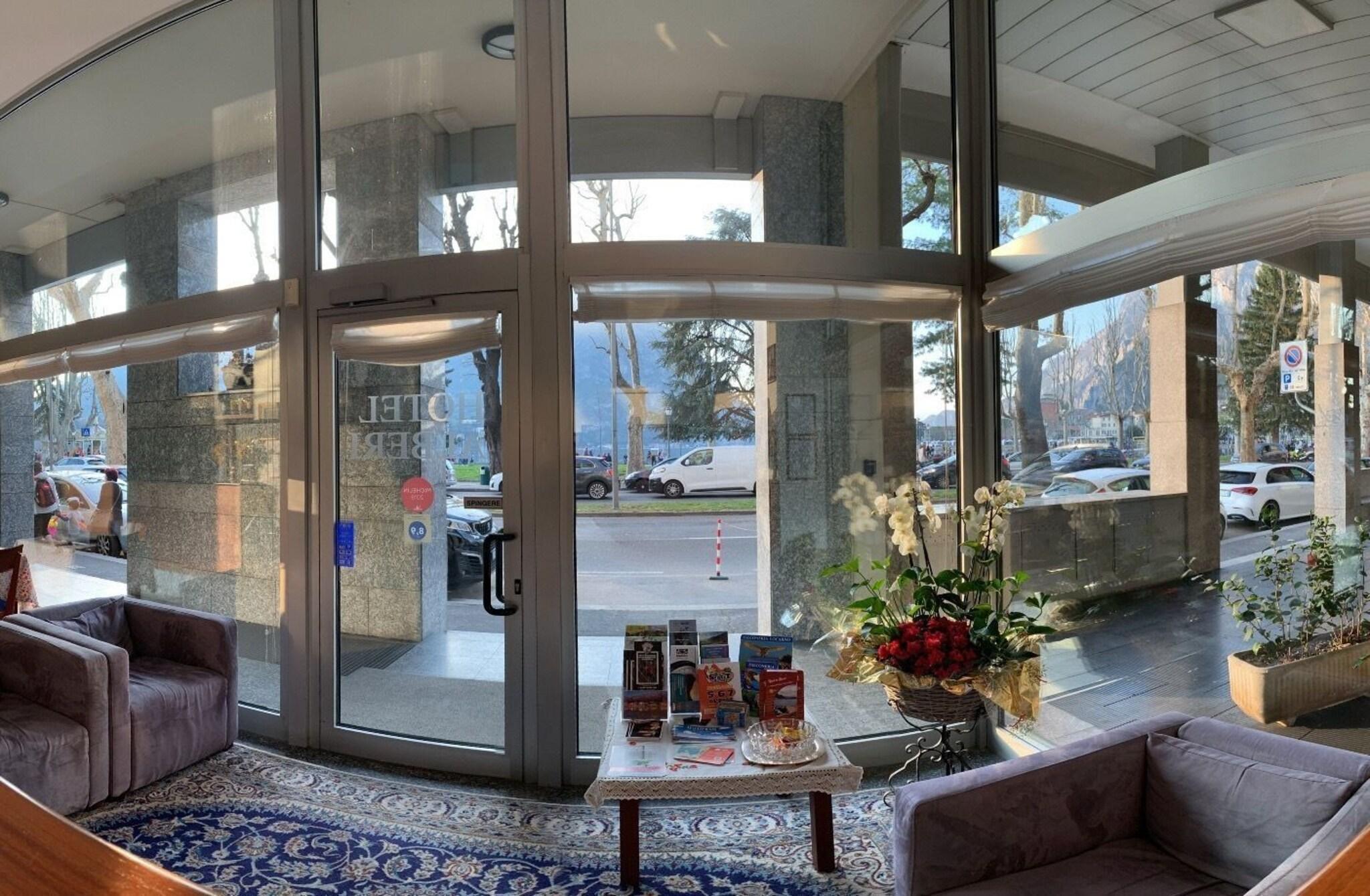 Vista Lobby Hotel Alberi