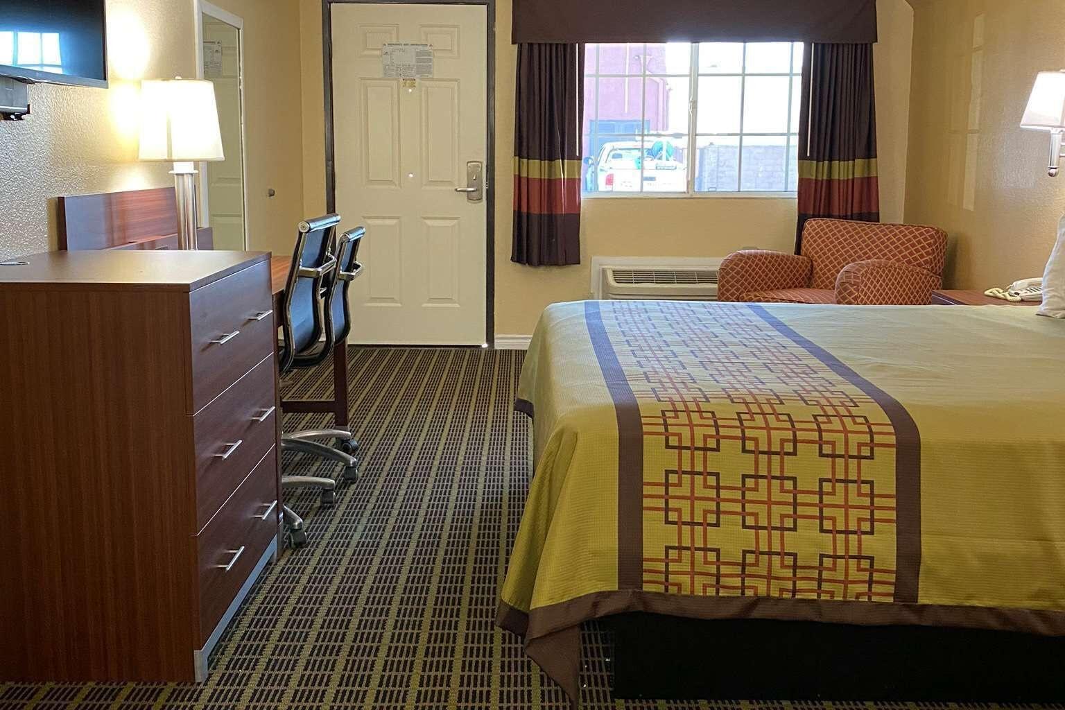 Habitación Americas Best Value Inn Azusa Pasadena