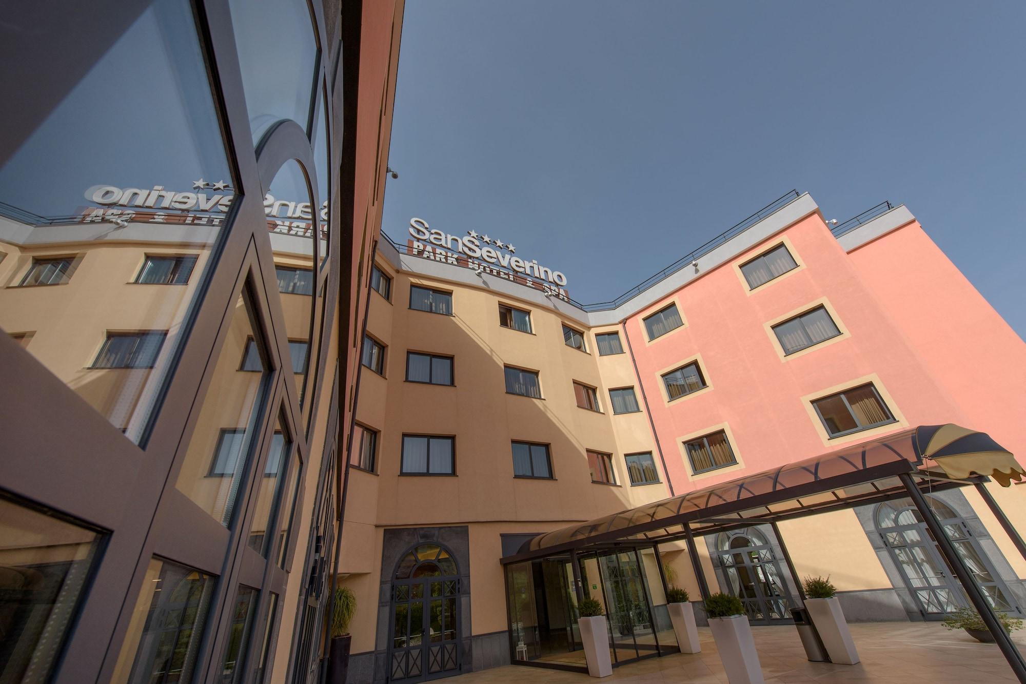 Vista Exterior San Severino Park Hotel & SPA