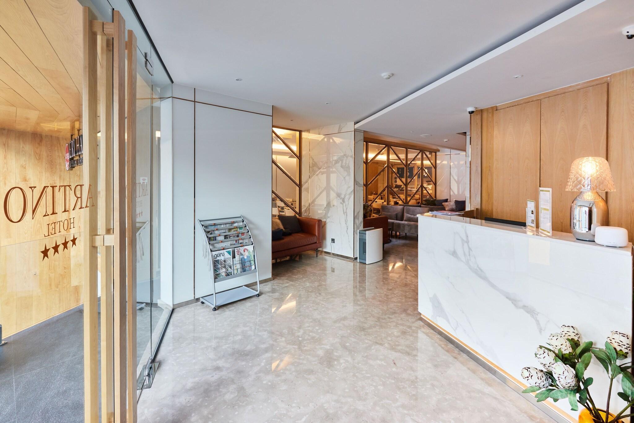 Vista Lobby Artino Hotel