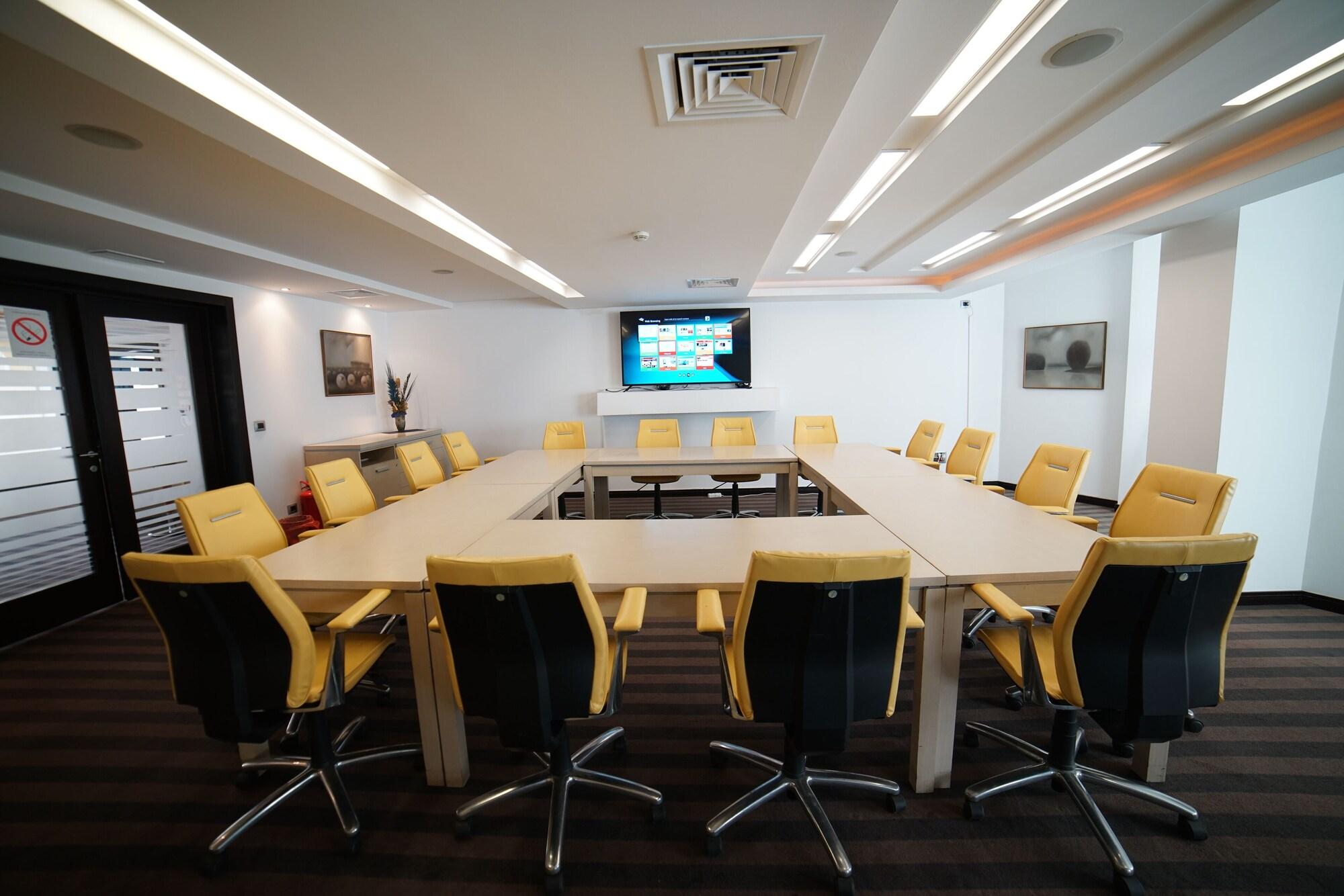 Sala de Reuniones Hotel Vojvodina