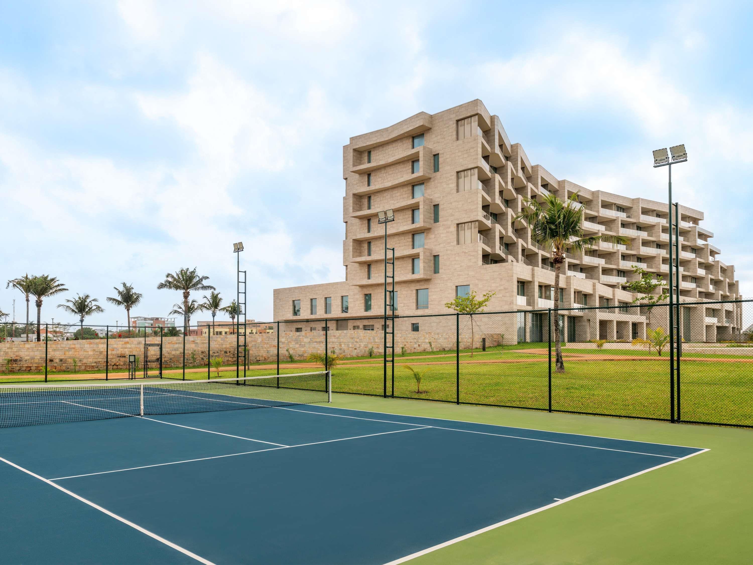 Vista Exterior Sofitel Cotonou Marina Hotel & Spa