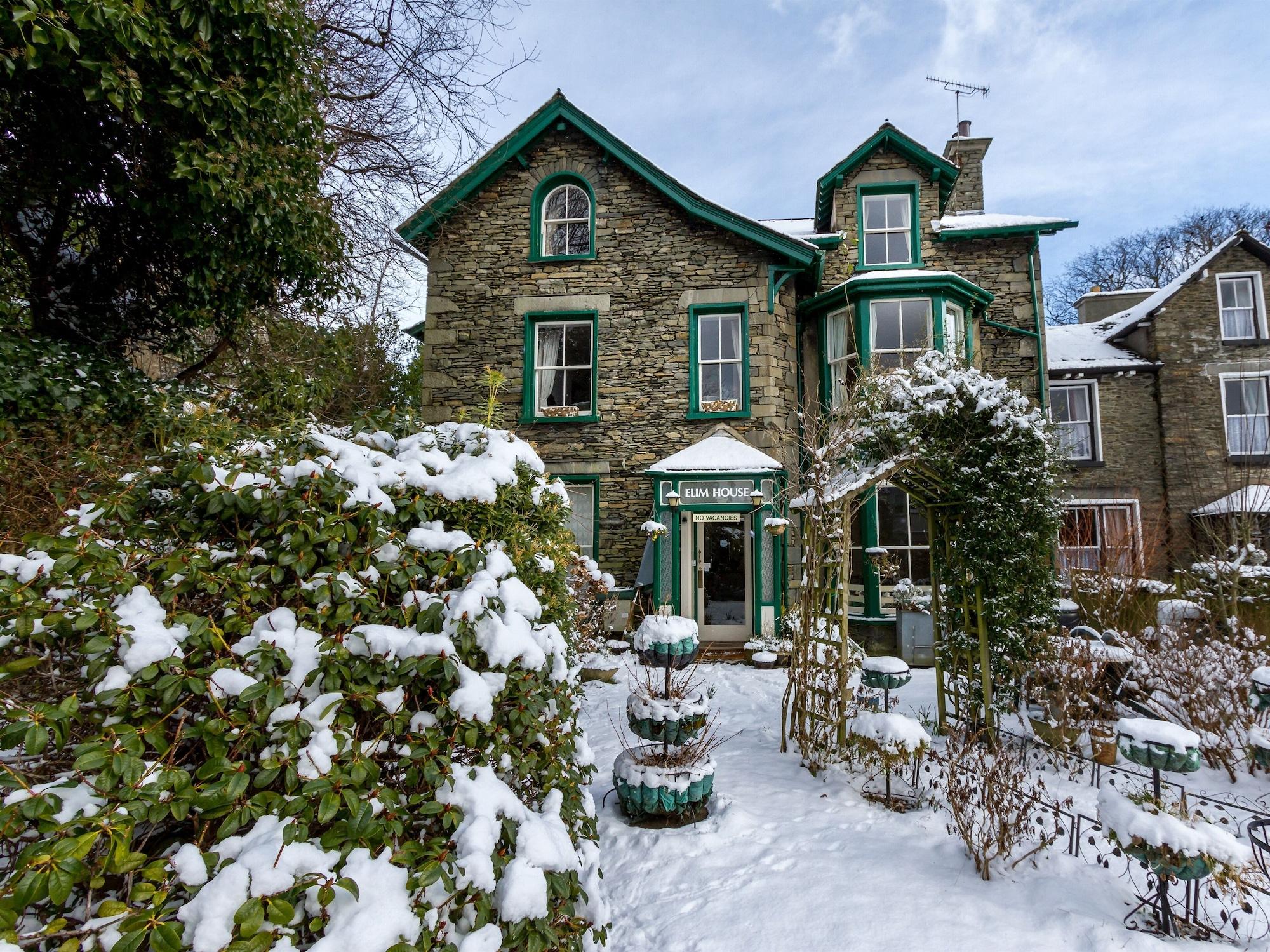 Vista Exterior Elim House