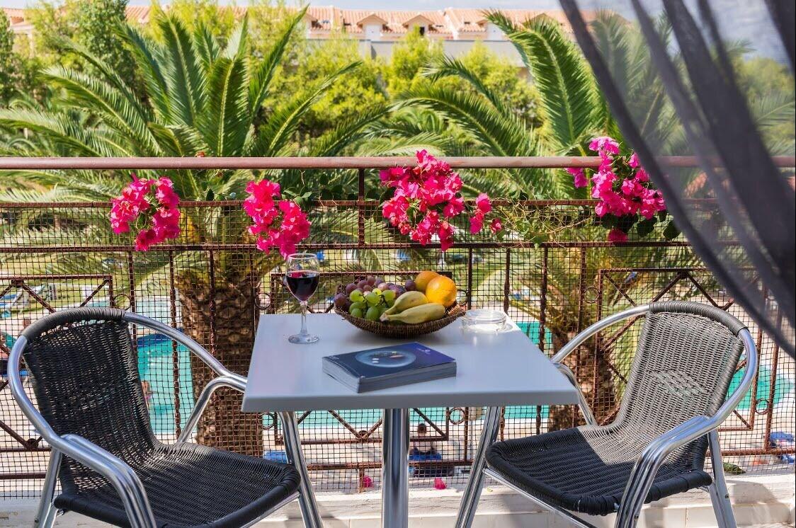 Equipamiento de Habitación Kalidonio Studios