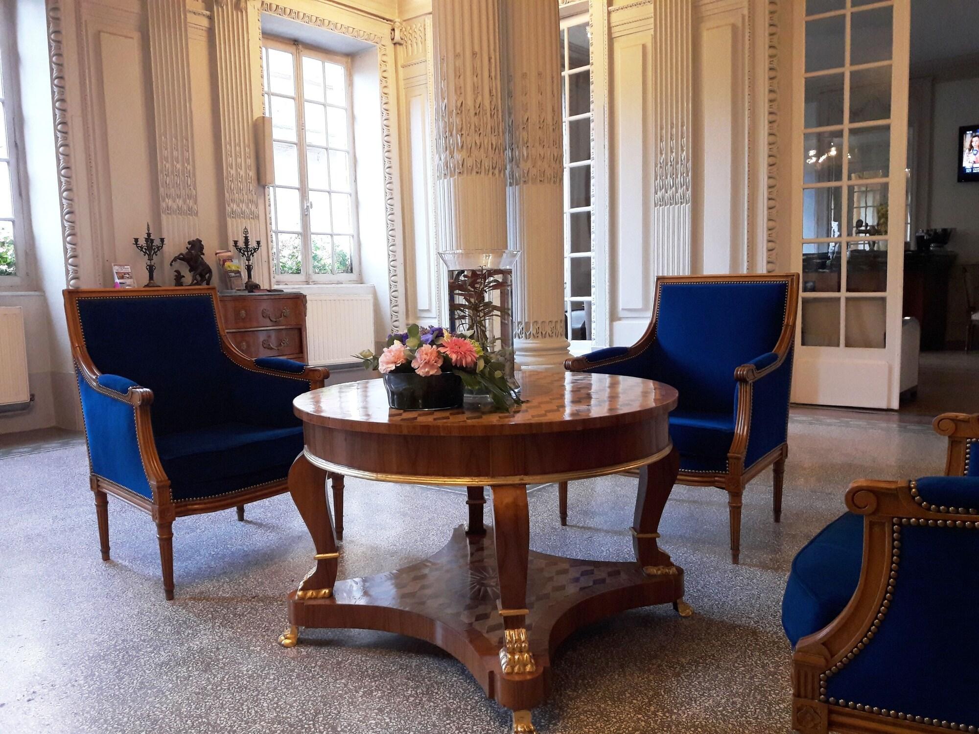 Vista Lobby Le Grand Hotel