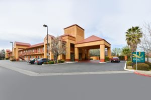 Alojamiento - Quality Inn Fresno Near University