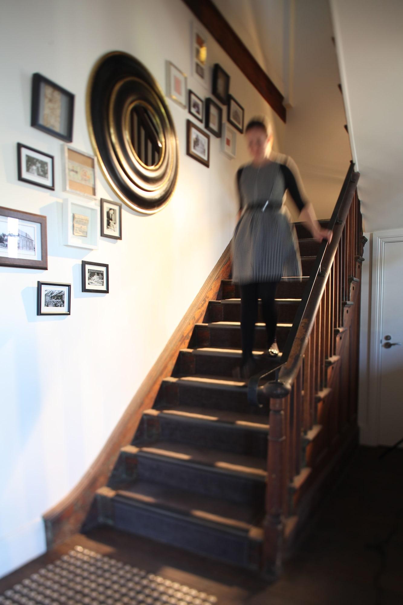 Varios Perry Street Hotel