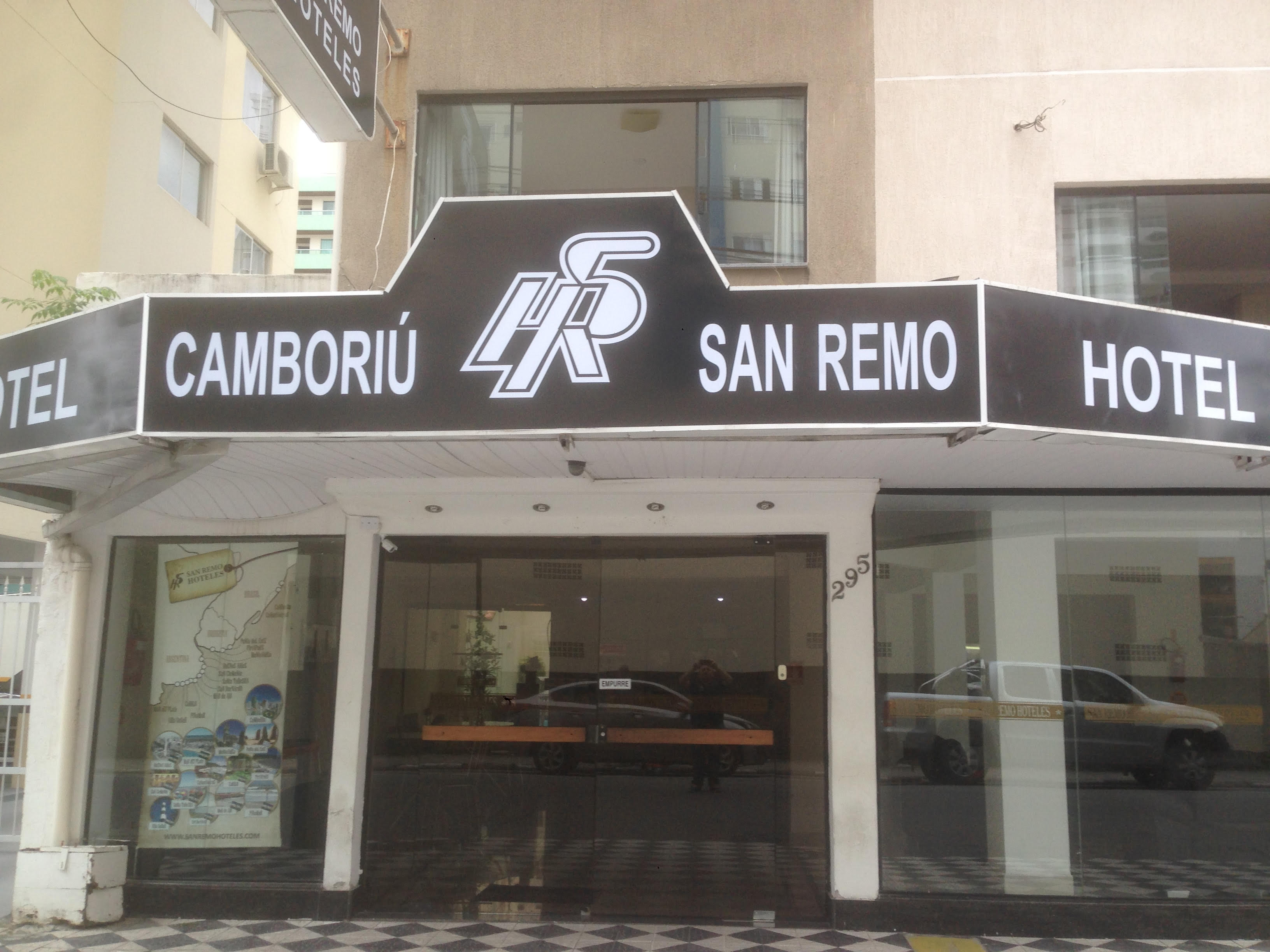 Vista Exterior San Remo Camboriú Internacional