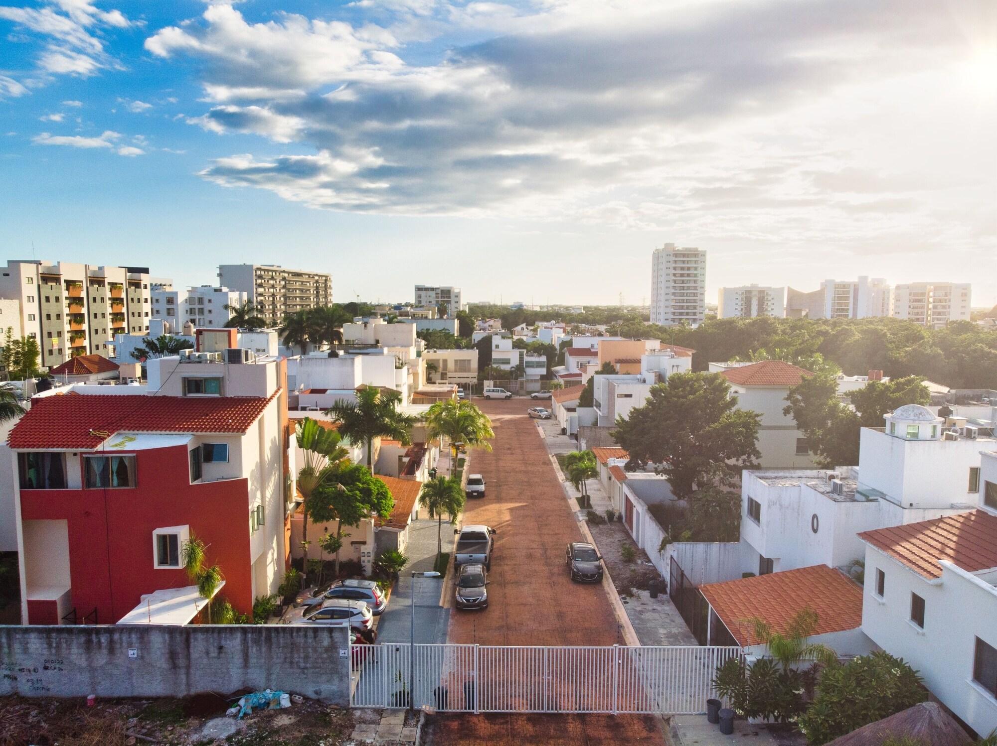 Vista Exterior Humant Coliving - Cancún