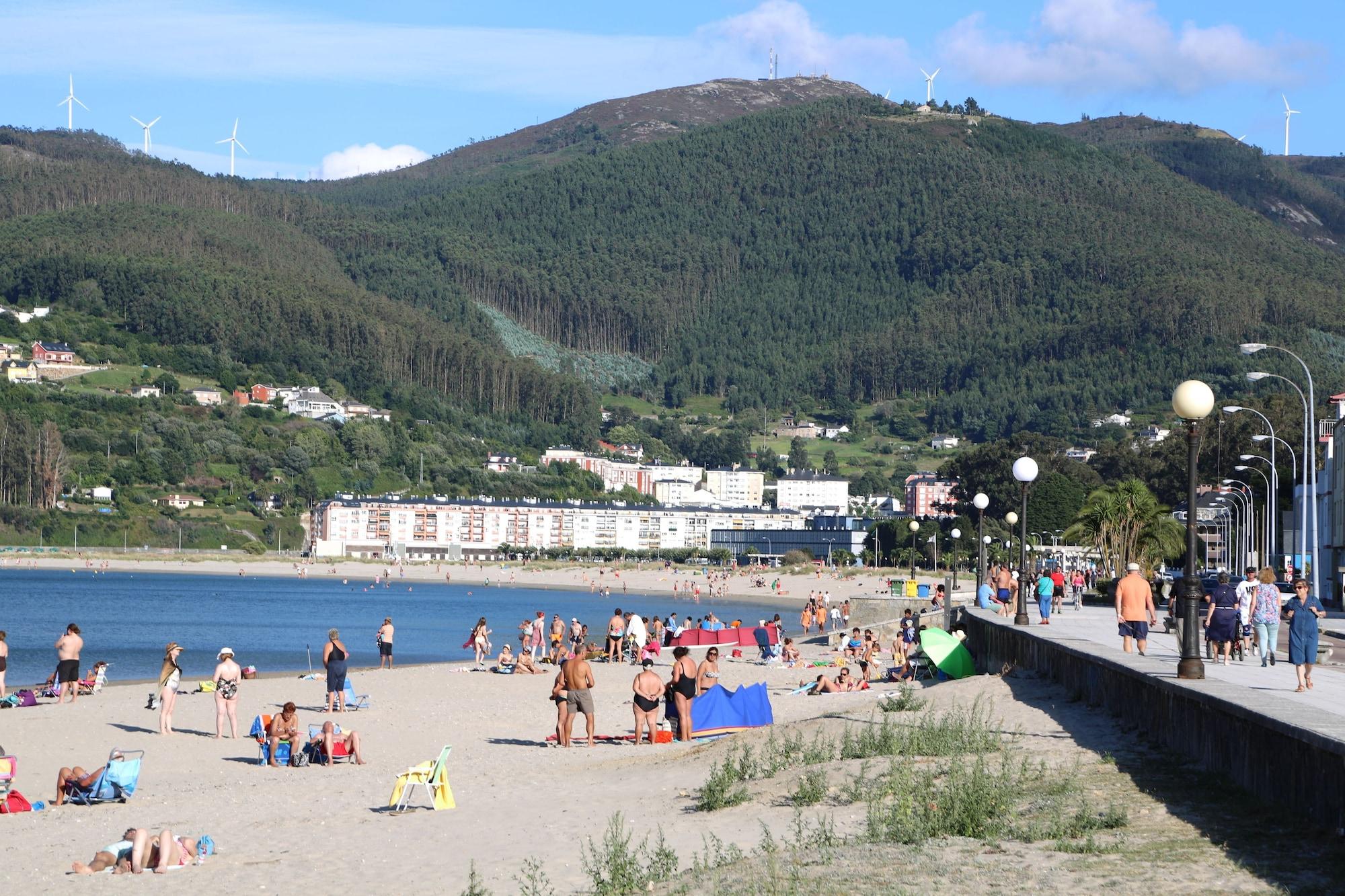 Vista Exterior Hotel Dolusa