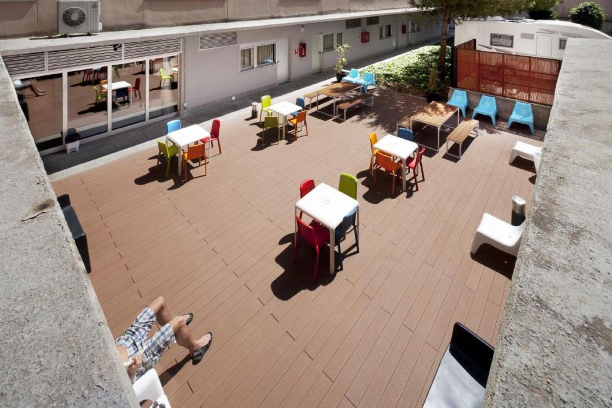 Restaurant Residencia Universitaria Resa La Ciutadella -Campus Accomodation