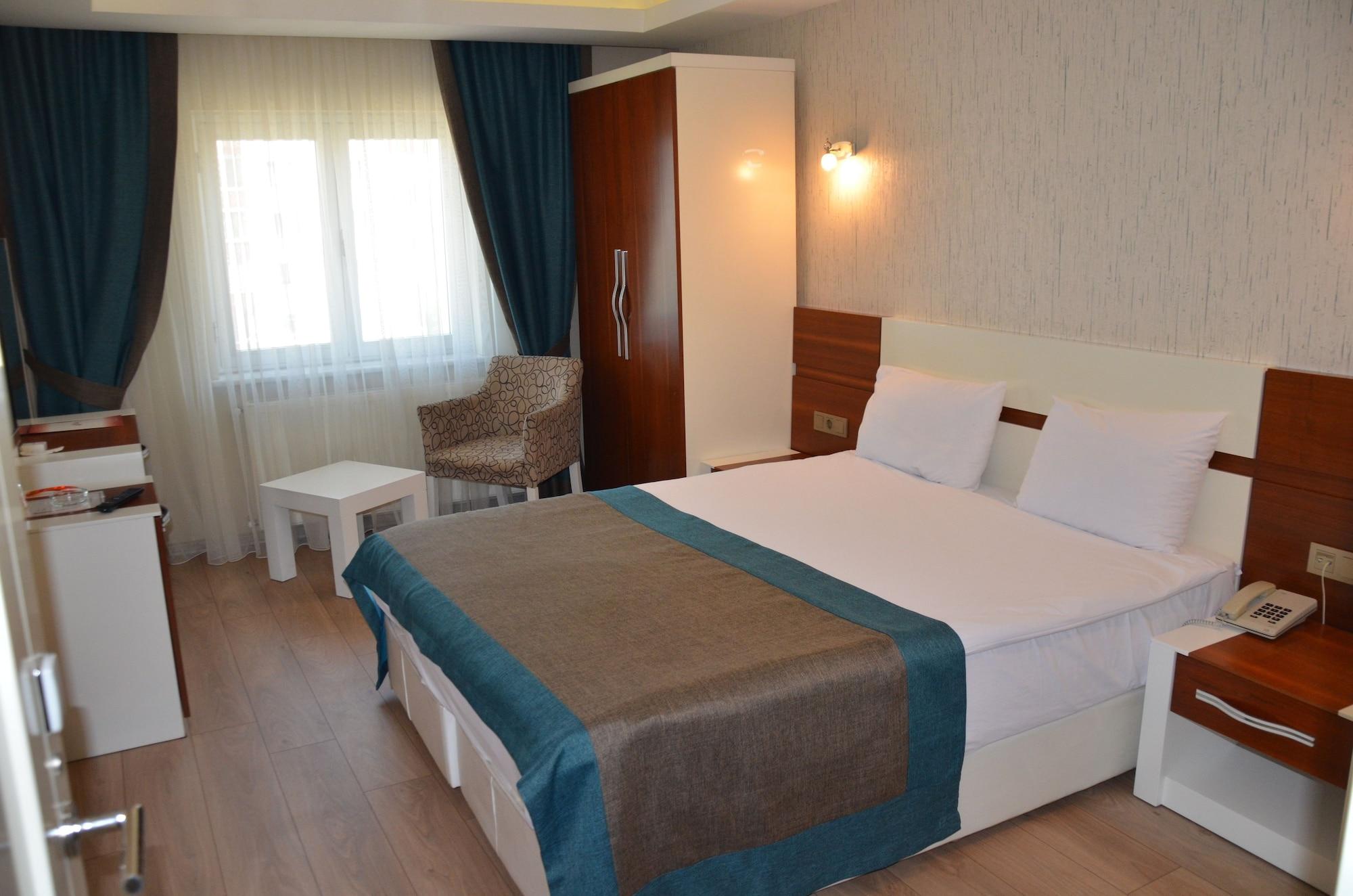 Varios Grand Ahos Hotel & Spa
