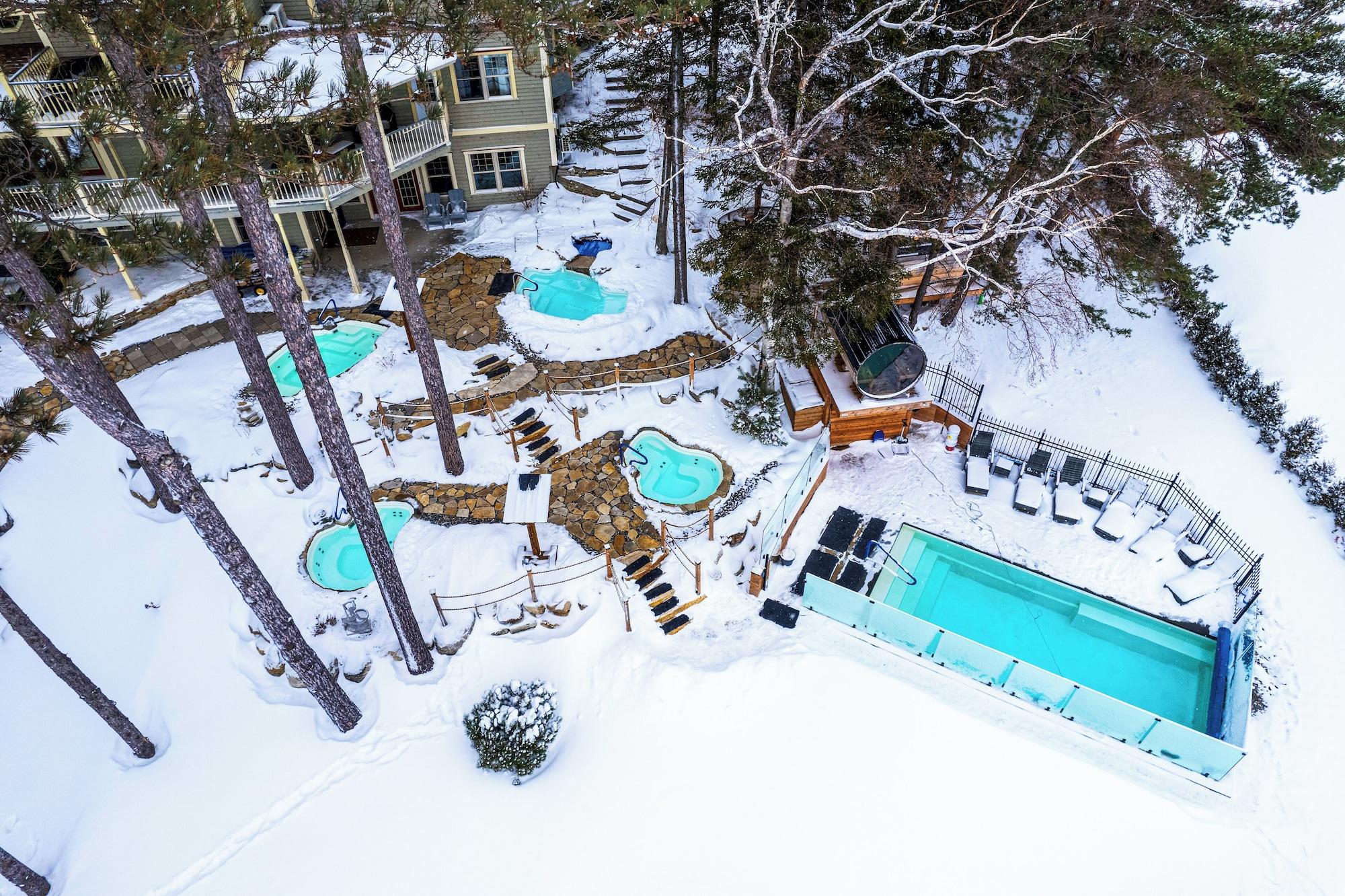 Varios Estello Suites et Spa