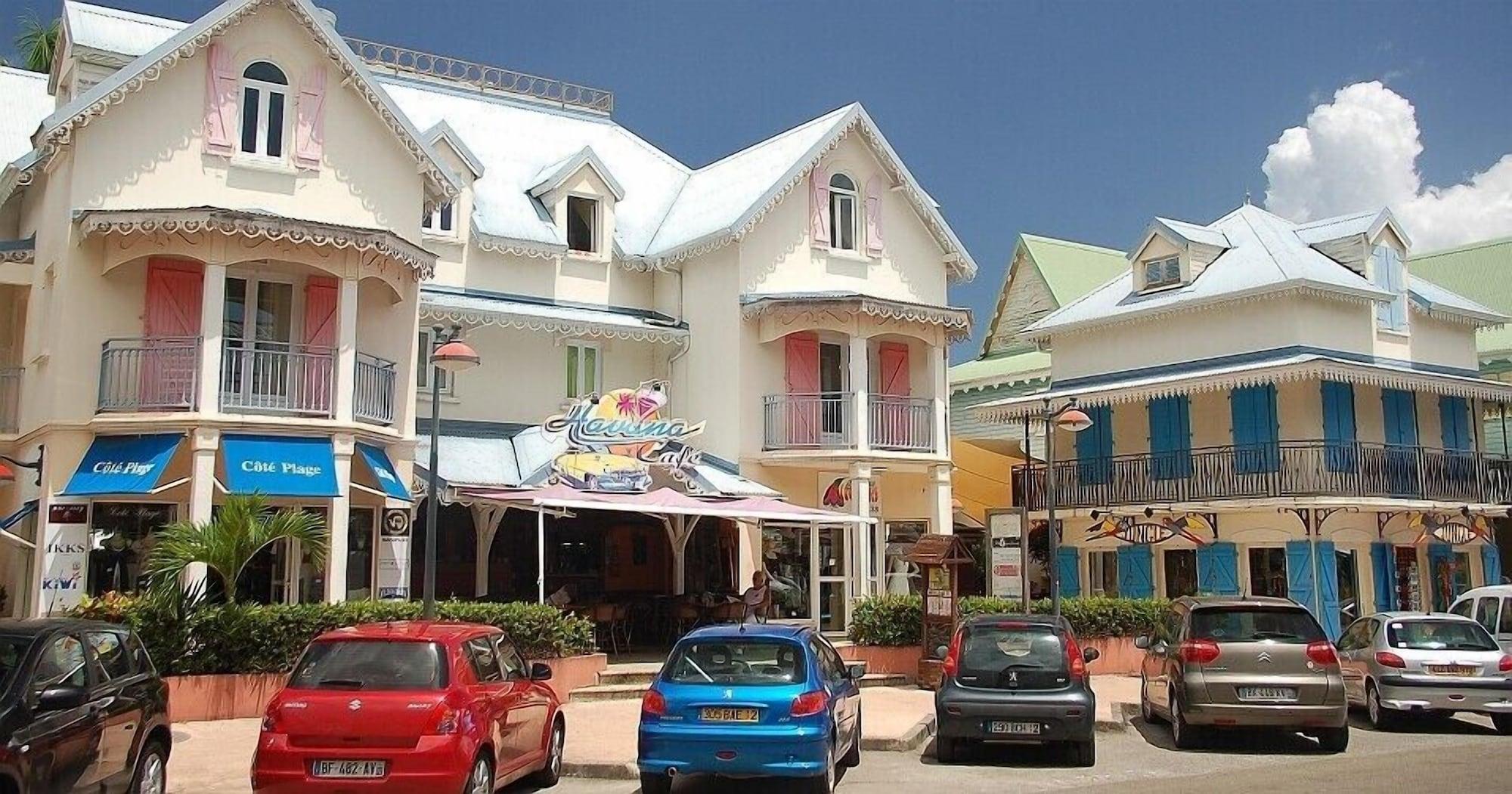 Vista Exterior Cocokreyol - Grenadine