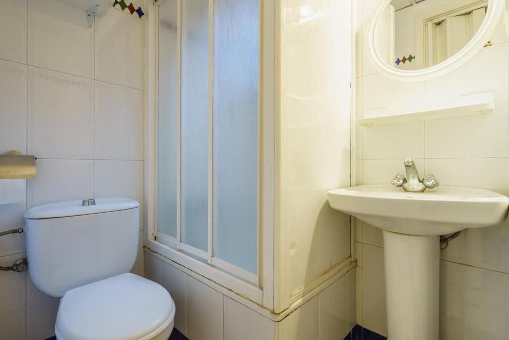 Equipamiento de Habitación Hostal Austria