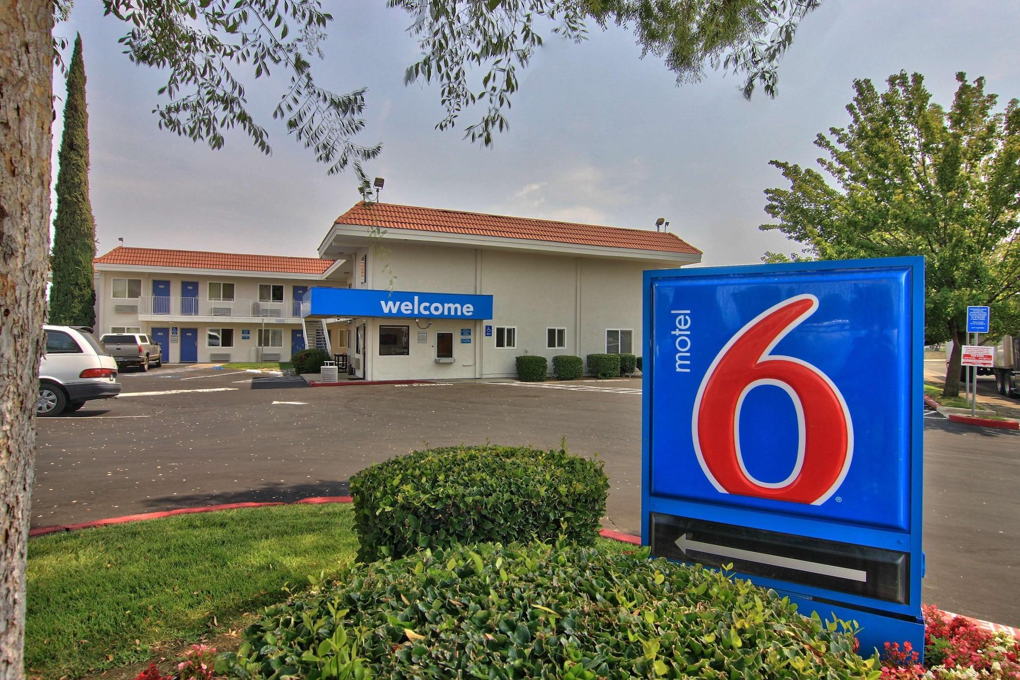 Varios Motel 6 Sacramento, CA - North