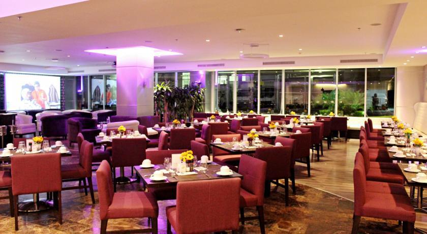 Restaurant Ramada Plaza By Wyndham Panamá Punta Pacífica