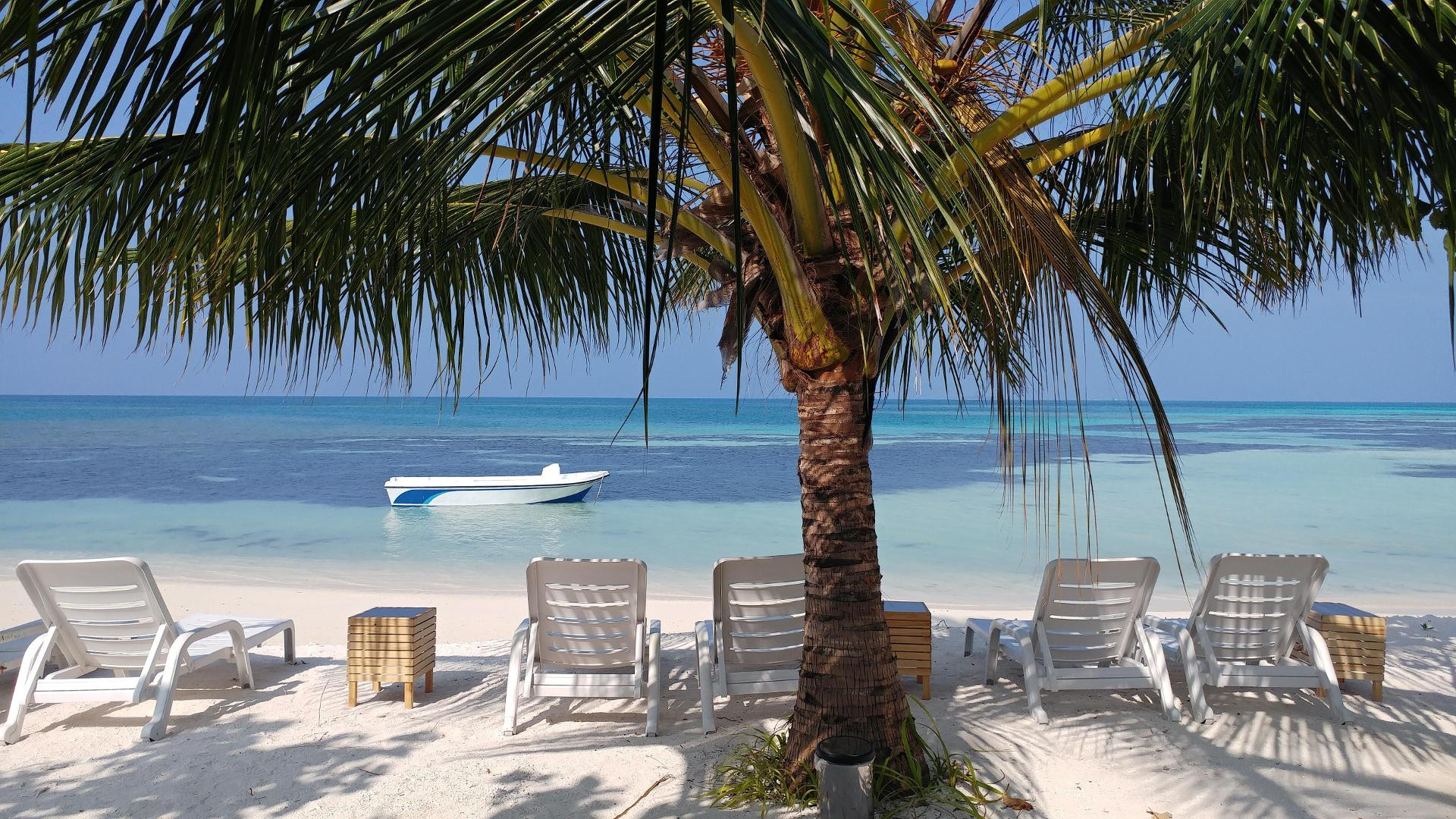 Restaurante Crown Beach Hotel Maldives