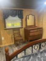 Alquiler Vacacional - Kuprel Country Cabin with loft!